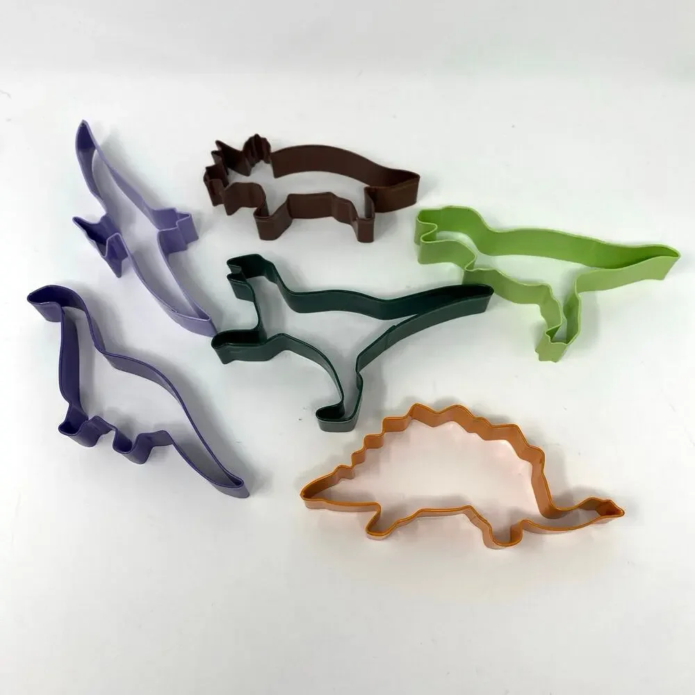 Dinosaur cookie cutters Brontosaurus Velociraptor T-Rex Stegosaurus Triceratops